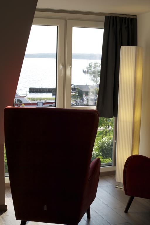 Hommage Appartements Waren  Phòng bức ảnh